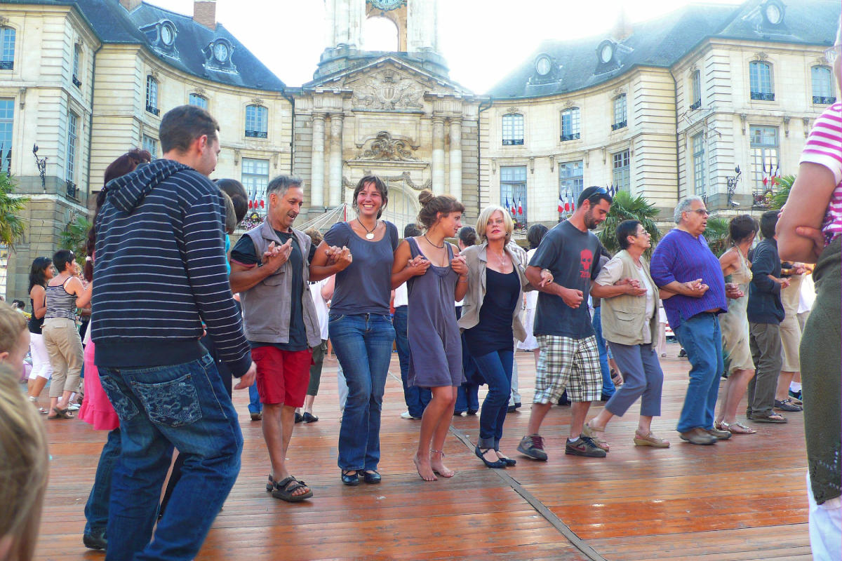 danses traditionnelles de Bretagne